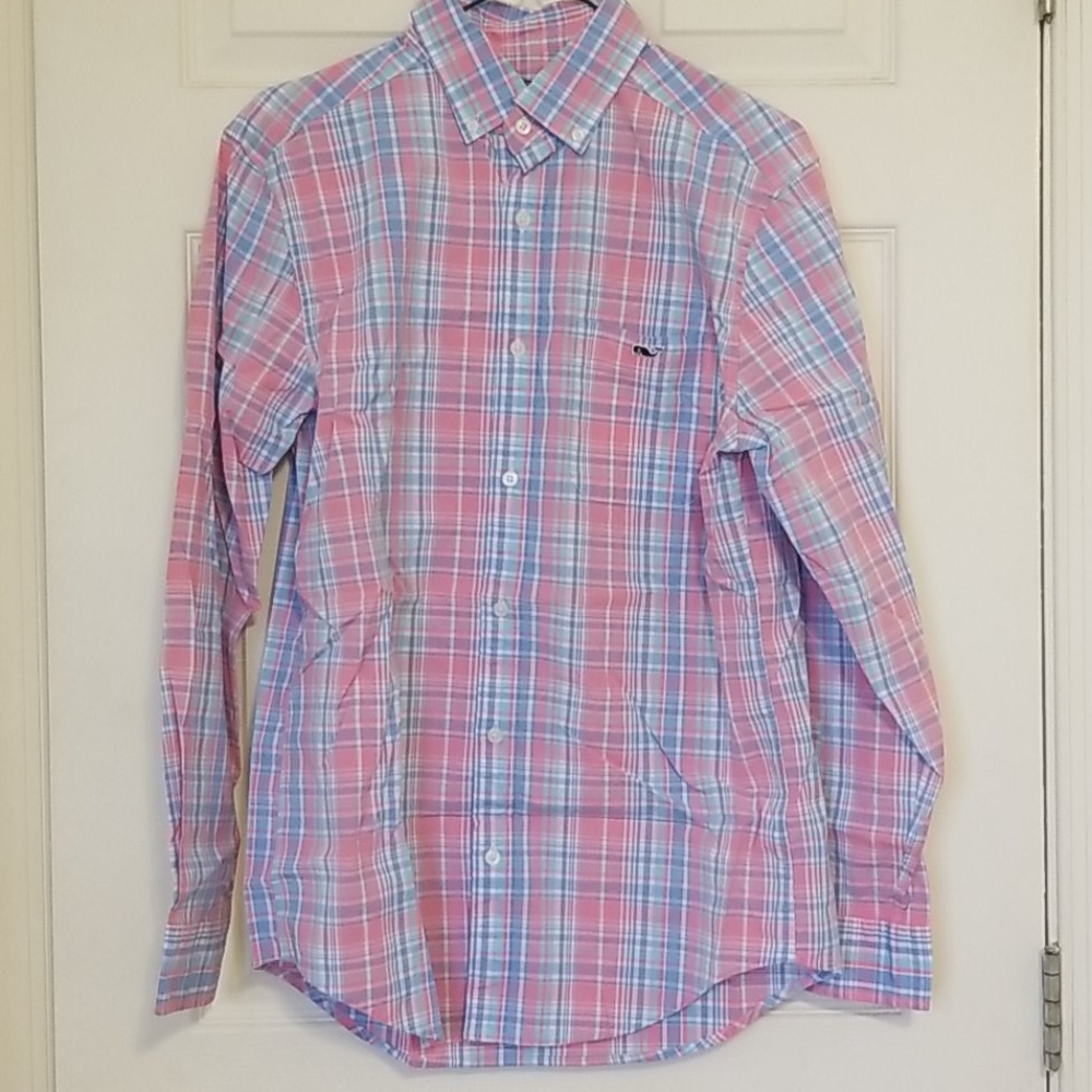 Vineyard Vines Classic Fit Tucker 🐳